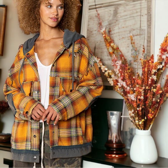 POL Plaid Hooded Shirt Jacket - Picture 4 of 12